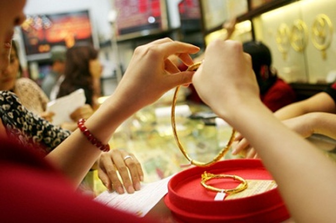 Vietnamese people spend USD3.5 million on jewelry annually - 1