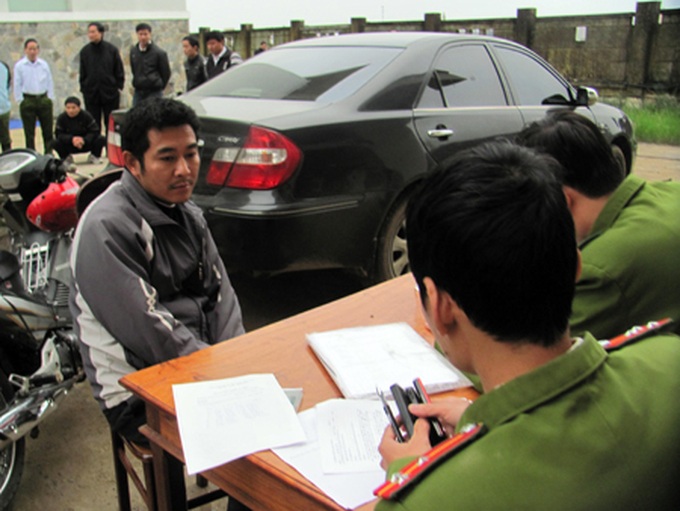 Police busts pangolin smuggler - 2 Police busts pangolin smuggler - 2