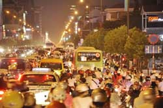 HCM City ponders electronic toll gates - 1 HCM City ponders electronic toll gates - 1