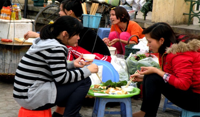 Street food vendors tap easy incomes - 1 Street food vendors tap easy incomes - 1