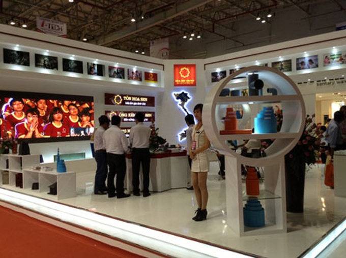 Vietnam's largest construction expo opens in HCM City - 1