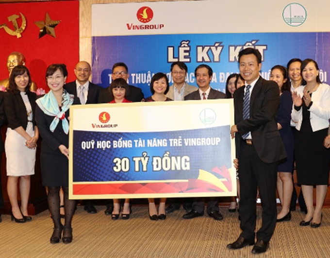 Vingroup invests in Vietnam National University’s Talent Fund - 1