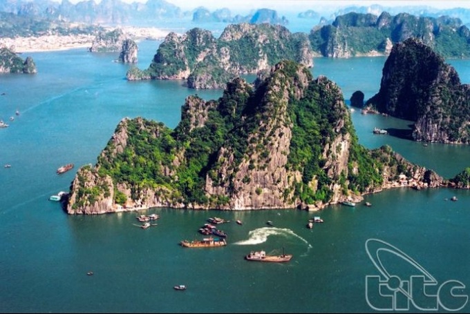 Vietnam among fastest-growing tourism destinations - 1
