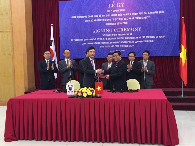 Vietnam and Korea sign 2016-2020 Framework Arrangement on ODA - 1