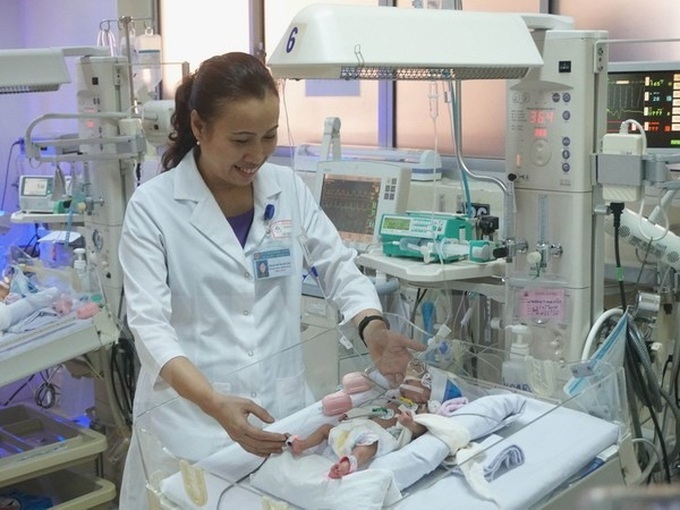 900g baby with congenital heart disease survived - 1