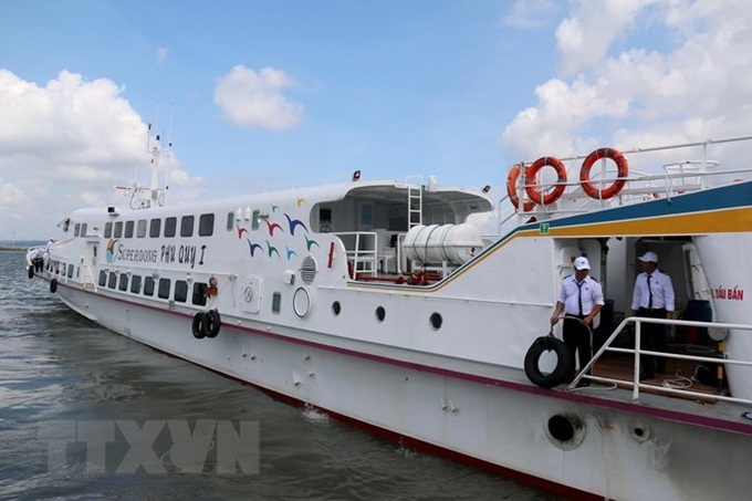 Binh Thuan: Speedboat service to Phu Quy island begins operation - 1