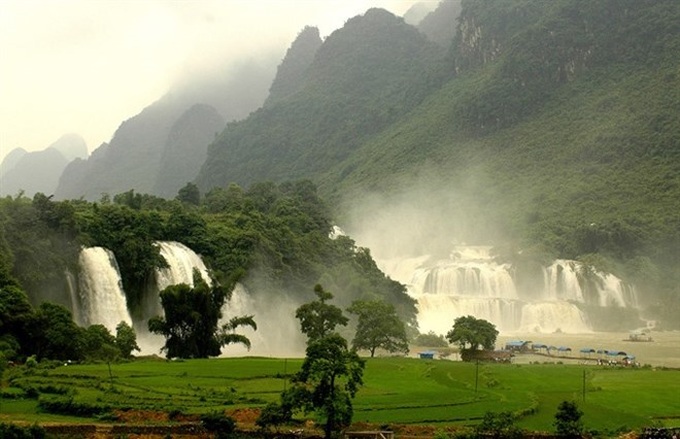 Plans to develop Ban Gioc waterfall tourism announced - 1