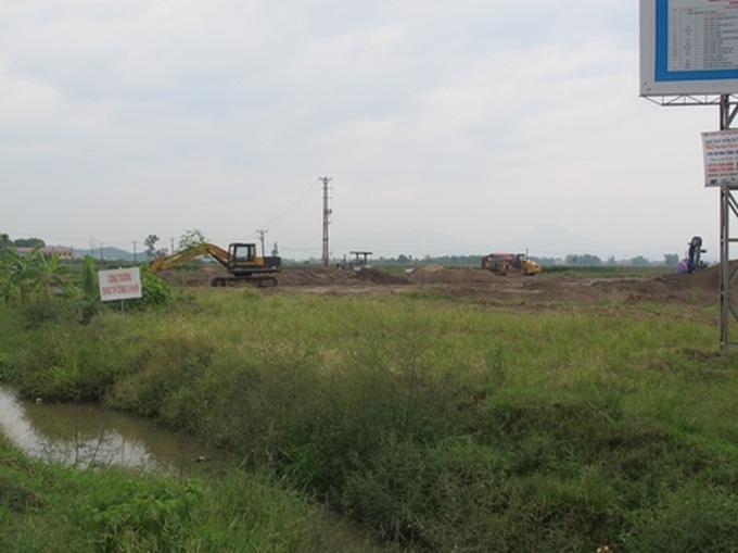 Huge urban area projects abandoned in Me Linh - 9