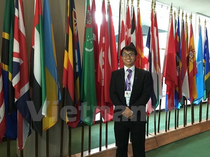 Vietnamese students speak at UN General Assembly - 1