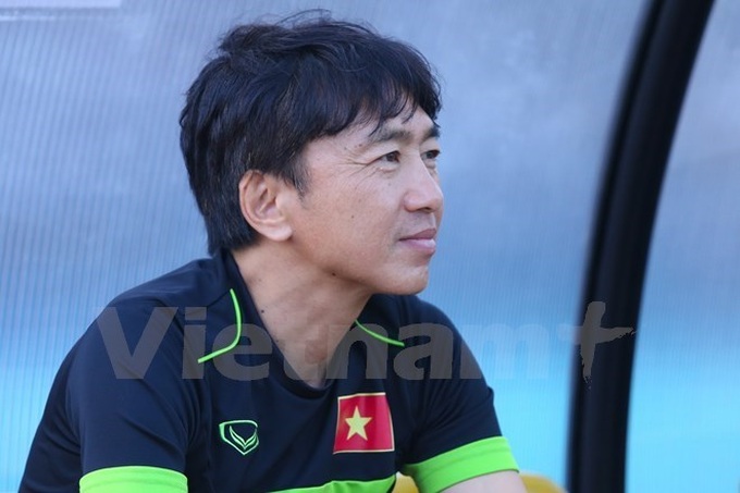 Ex-Vietnam coach takes rein at HCM City - 1