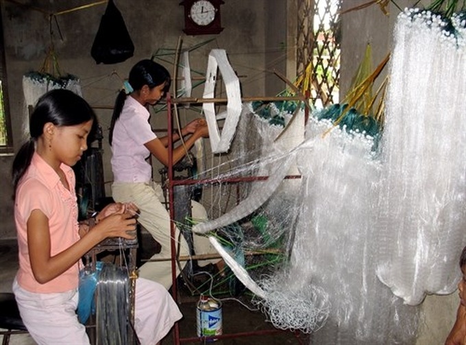 Government cracks down on child labour - 1