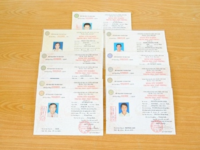 Commune officials caught using fake high school diplomas - 1