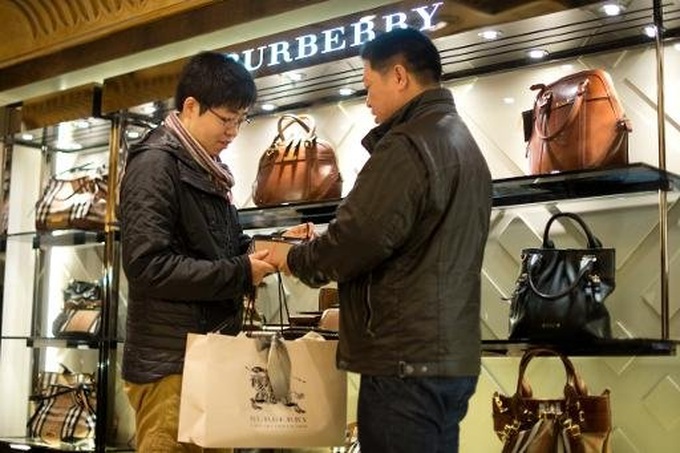 Britain to ease China visa restrictions - 1 Britain to ease China visa restrictions - 1