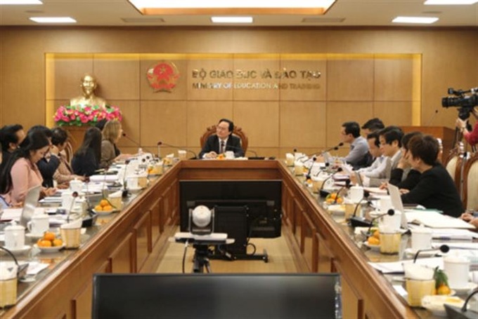 Ministry gathers opinions to improve English teaching - 1 Ministry gathers opinions to improve English teaching - 1