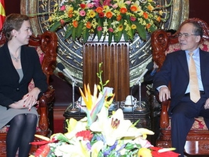 NA Chairman receives new Lithuanian ambassador - 1