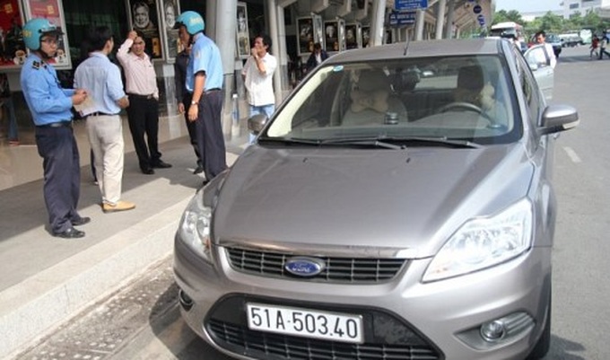 Ministry to determine legal status of Uber - 1