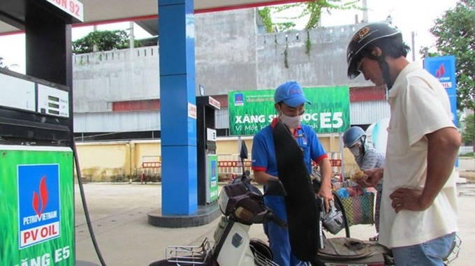 Hanoi to sell bio-fuel E5 next month - 1