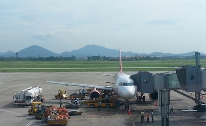 Airport staff arrested in fuel theft ring - 2