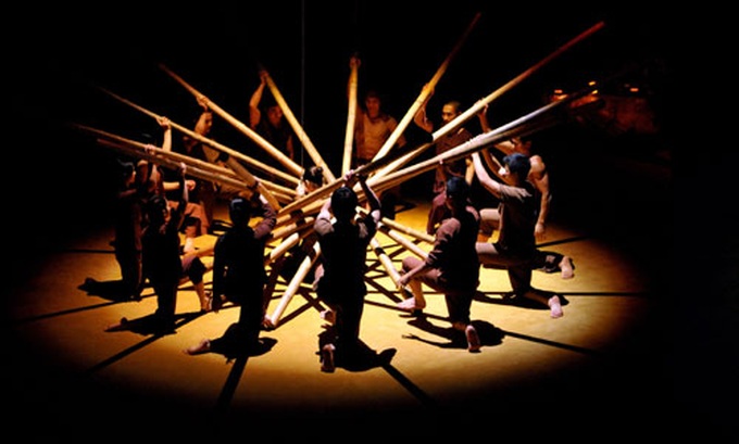 Circus performers in mass resignation over poor pay - 1