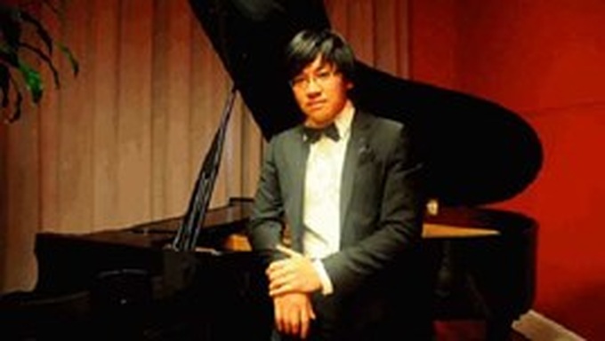 Young Vietnamese comes second at Euregio Piano Award - 1