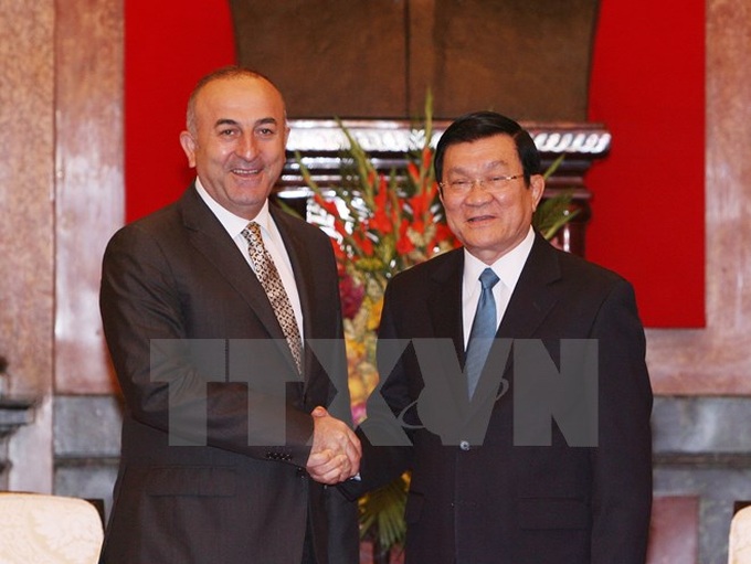 Turkish FM on Vietnam visit to foster ties - 1