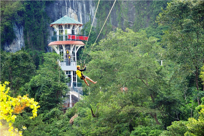 Quang Binh agrees to record-breaking zip line - 1