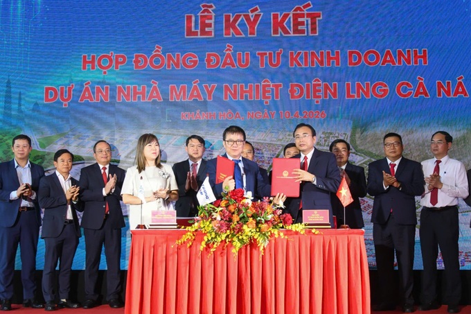 Khanh Hoa to build USD 2.2 billion LNG power plant - 1