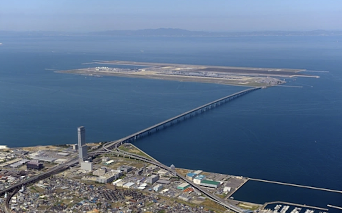 Vietnam proposes first offshore airport in Khanh Hoa - 1