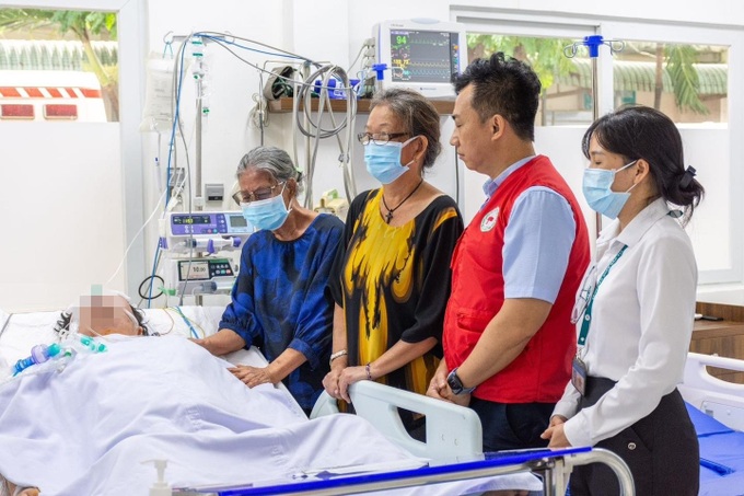 Brain-dead donor saves three critically ill patients - 1
