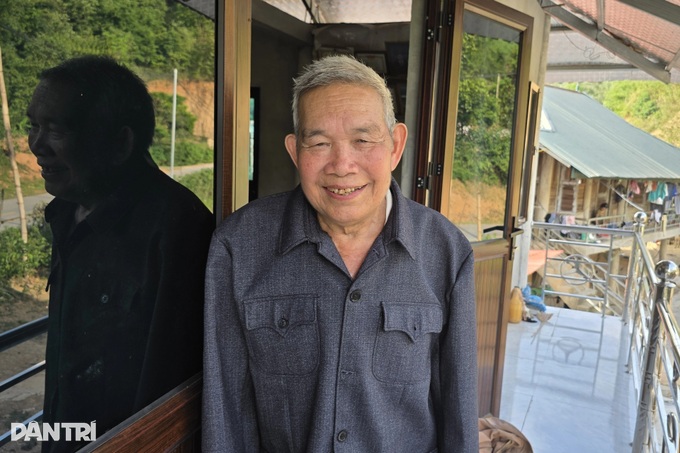 Donations help 83-year-old veteran secure home in Dien Bien - 4