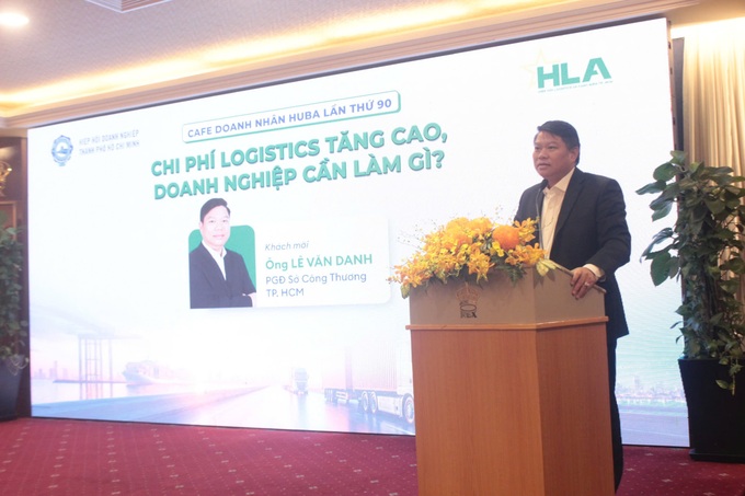 Record logistics costs squeeze Vietnam's exporters - 2