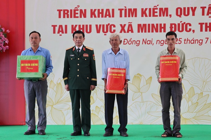 Vietnam recovers nearly 1,500 war dead in four-month search - 3 Vietnam recovers nearly 1,500 war dead in four-month search - 3