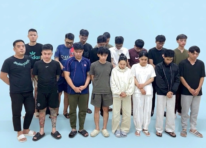 Haiphong police bust cross-border gambling and money laundering ring - 2