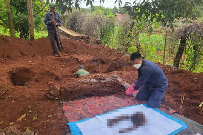 Six soldiers' remains found in Gia Lai after villager's discovery - 1