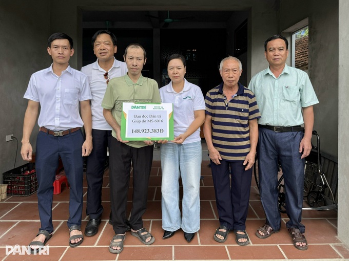 Donations help elderly father fund son's cancer treatment - 1 Donations help elderly father fund son's cancer treatment - 1