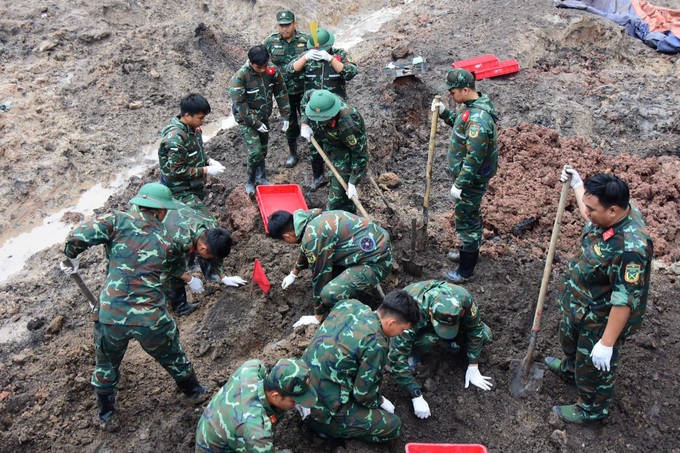 More than 850 sets of martyrs' remains found in HCM City park - 1
