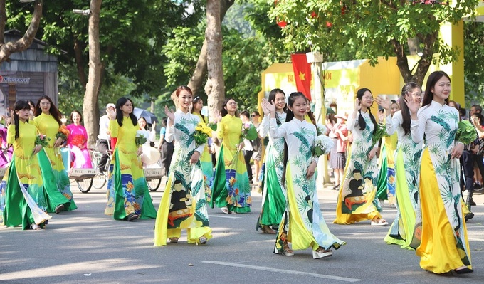 Top 12 điểm đến mùa thu tuyệt nhất thế giới đem "đặc sản" thu làm Festival - 2