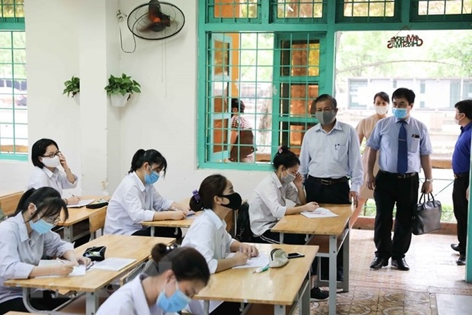 Đề xuất 6 vị trí công tác lĩnh vực giáo dục phải định kỳ luân chuyển - 1 Đề xuất 6 vị trí công tác lĩnh vực giáo dục phải định kỳ luân chuyển - 1