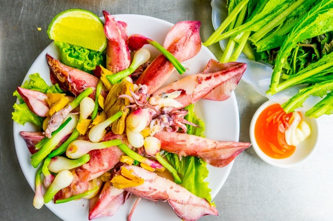 3 cách hấp mực trứng giòn ngọt, thơm lừng, bí quyết cần thêm 1 bước này - 1 3 cách hấp mực trứng giòn ngọt, thơm lừng, bí quyết cần thêm 1 bước này - 1