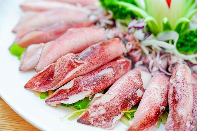 3 cách hấp mực trứng giòn ngọt, thơm lừng, bí quyết cần thêm 1 bước này - 2 3 cách hấp mực trứng giòn ngọt, thơm lừng, bí quyết cần thêm 1 bước này - 2