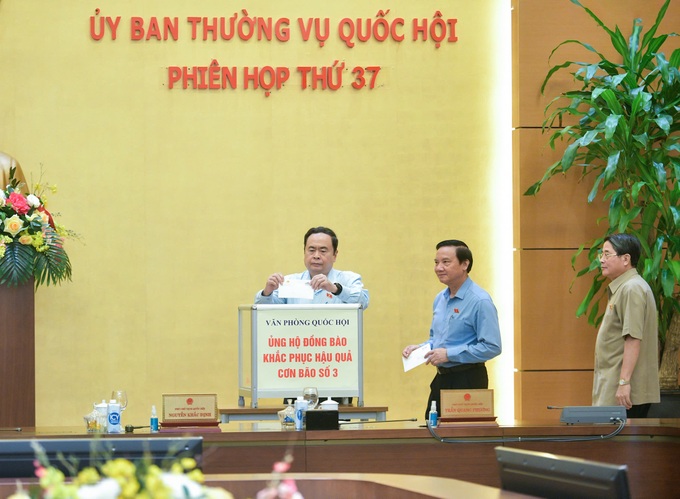 Không để bị chi phối, tác động bởi lợi ích nhóm trong xây dựng pháp luật - 1 Không để bị chi phối, tác động bởi lợi ích nhóm trong xây dựng pháp luật - 1
