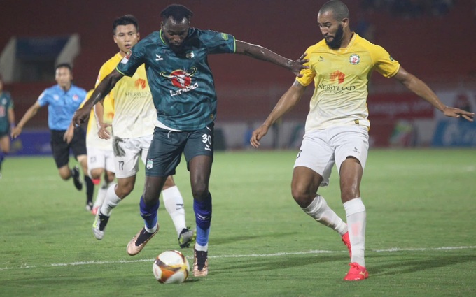 Câu lạc bộ HAGL bị ngoại binh kiện lên FIFA: Rắc rối không đáng có - 1