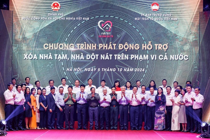 450 ngày đêm cao điểm cả nước chung tay vì “Mái ấm cho đồng bào tôi” - 4 450 ngày đêm cao điểm cả nước chung tay vì “Mái ấm cho đồng bào tôi” - 4