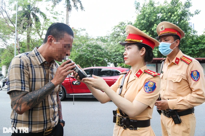 Bộ Công an đề xuất tăng mức phạt với một loạt lỗi vi phạm giao thông - 1 Bộ Công an đề xuất tăng mức phạt với một loạt lỗi vi phạm giao thông - 1