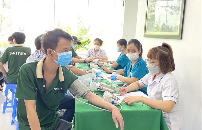 Đề xuất sửa đổi quy định về Hồ sơ quản lý sức khỏe người lao động - 1 Đề xuất sửa đổi quy định về Hồ sơ quản lý sức khỏe người lao động - 1
