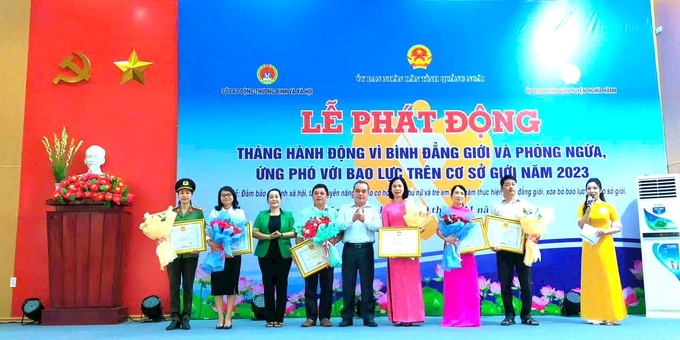 Quảng Ngãi triển khai Tháng hành động vì bình đẳng giới - 2 Quảng Ngãi triển khai Tháng hành động vì bình đẳng giới - 2