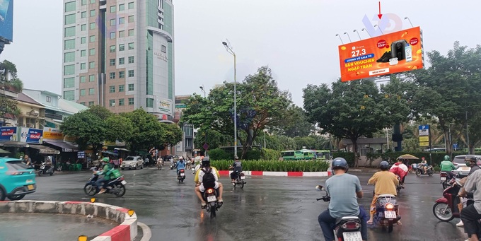 Chuyện đời trên con đường trăm tuổi mang tên một "huyền thoại" dân gian - 1 Chuyện đời trên con đường trăm tuổi mang tên một "huyền thoại" dân gian - 1