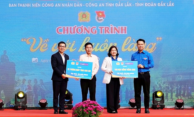 Hơn 500 triệu đồng đón Tết Ất Tỵ 2025 về với buôn làng Đắk Lắk - 1