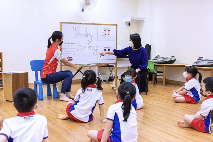 Kinh nghiệm đưa tiếng Anh trở thành ngôn ngữ thứ hai của các nước - 2 Kinh nghiệm đưa tiếng Anh trở thành ngôn ngữ thứ hai của các nước - 2