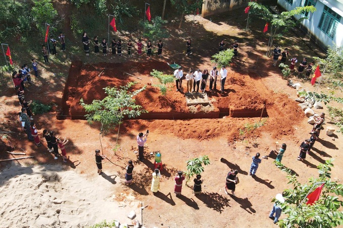 New classrooms built for Kon Tum school - 1